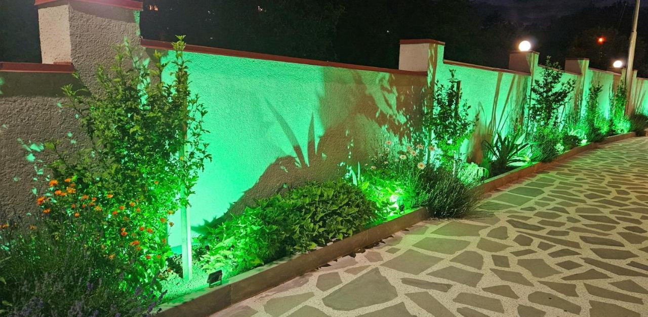 Sierra Hotel Tbilisi Exterior foto